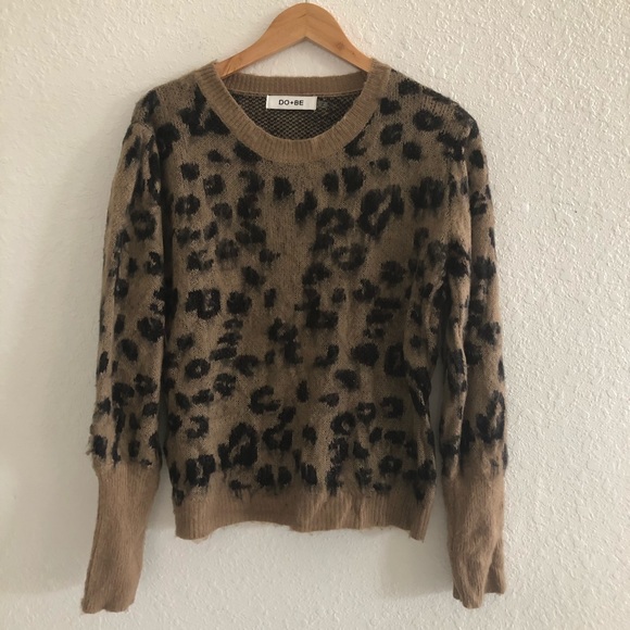 Do+Be Cheetah Animal Pattern Long Sleeve Sweater - Picture 2 of 7